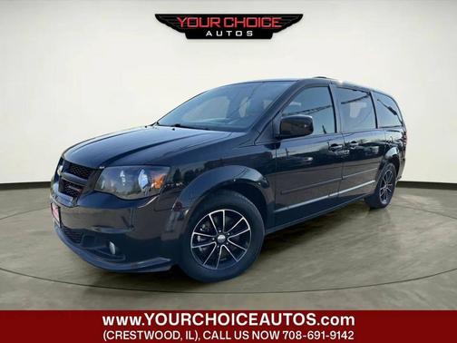 Black Onyx Crystal Pearlcoat 2017 Dodge Grand Caravan GT