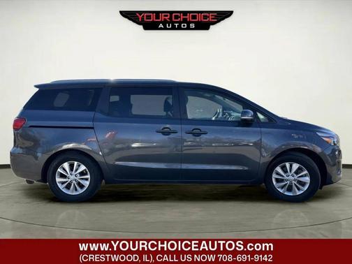 2017 Kia Sedona LX