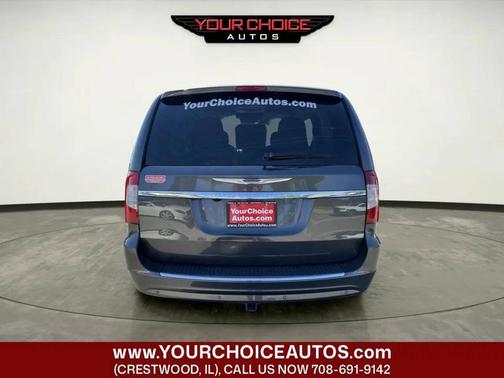 Granite Crystal Metallic Clearcoat 2016 Chrysler Town & Country Touring-L