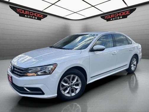 2016 Volkswagen Passat 1.8T S