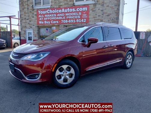 2017 Chrysler Pacifica Touring-L