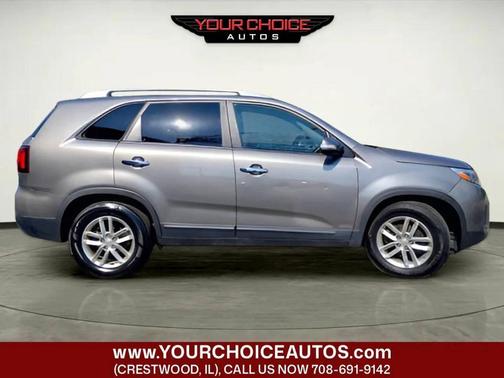 Titanium Silver 2014 Kia Sorento LX