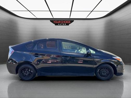 2014 Toyota Prius Four