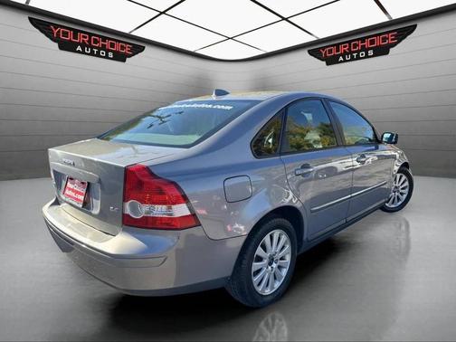 2005 Volvo S40 2.4i