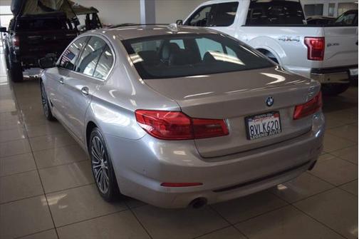 2017 BMW 530 530i 4dr Sedan