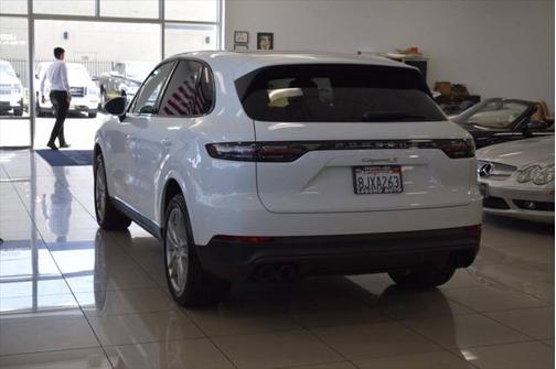 2019 Porsche Cayenne S