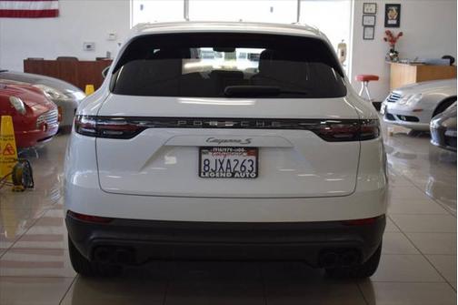 2019 Porsche Cayenne S