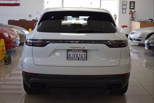 2019 Porsche Cayenne S