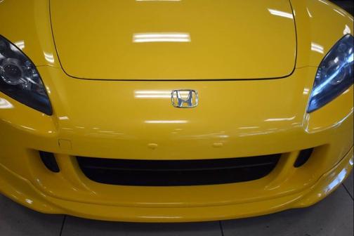 2004 Honda S2000 Base