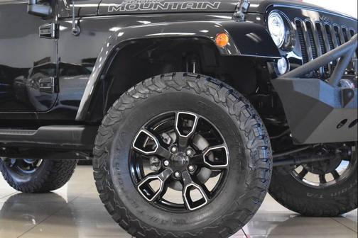 2017 Jeep Wrangler Unlimited Smoky Mountain 4x4