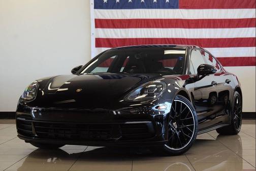 Black 2018 Porsche Panamera 4