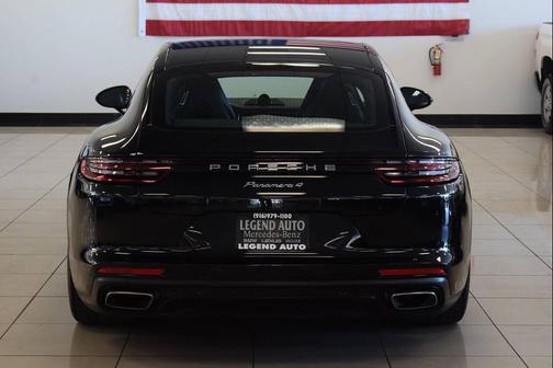 Black 2018 Porsche Panamera 4