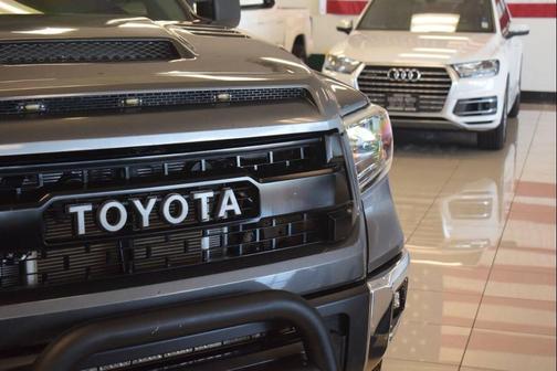 Magnetic Gray Metallic 2016 Toyota Tundra SR5