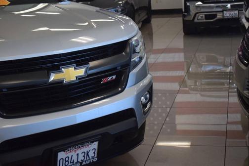 Silver Ice Metallic 2018 Chevrolet Colorado Z71