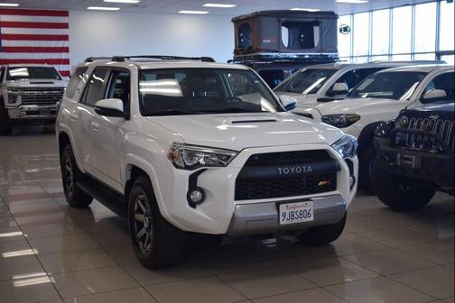 2018 Toyota 4Runner TRD Off Road Premium