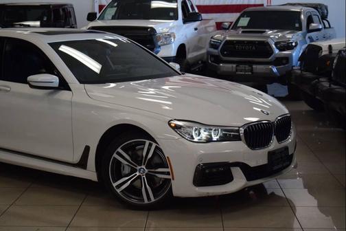 2016 BMW 740 740i 4dr Sedan