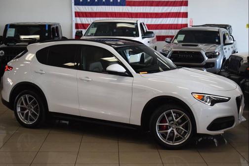 2018 Alfa Romeo Stelvio Ti Sport