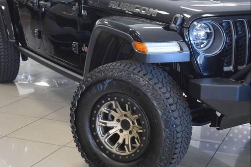 Black Clearcoat 2020 Jeep Gladiator Rubicon