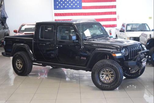 Black Clearcoat 2020 Jeep Gladiator Rubicon