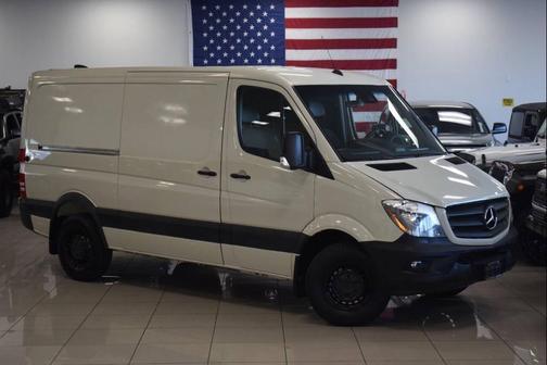 2017 Mercedes-Benz Sprinter 2500 Standard Roof