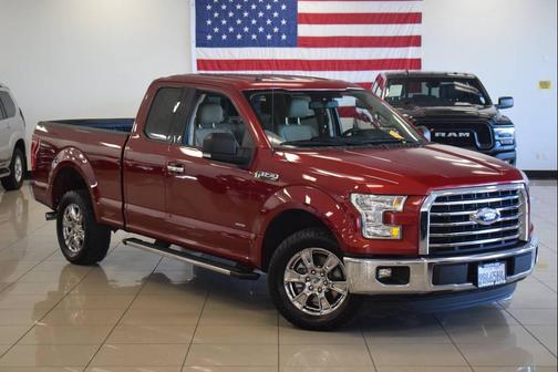 Burgundy 2015 Ford F-150 XLT