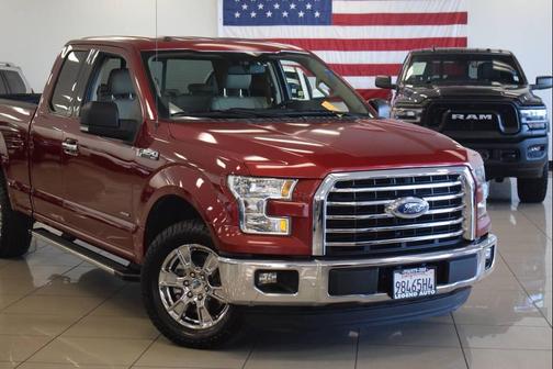 Burgundy 2015 Ford F-150 XLT