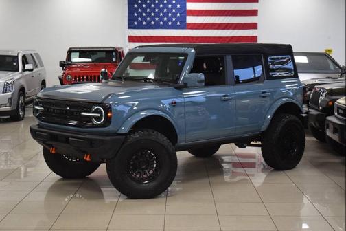 2023 Ford Bronco Outer Banks