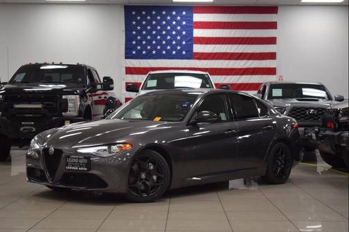 2021 Alfa Romeo Giulia Base