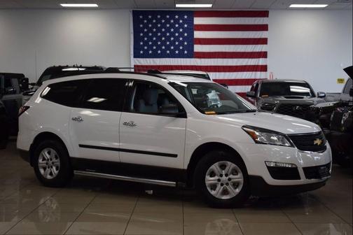 2017 Chevrolet Traverse LS