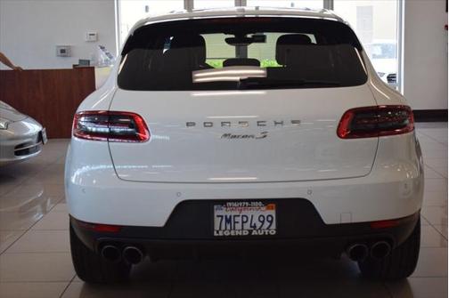 2016 Porsche Macan S