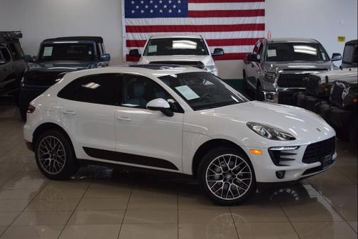 2016 Porsche Macan S