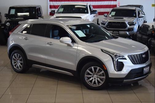 2020 Cadillac XT4 Premium Luxury