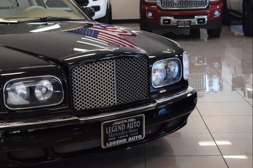Black 2000 Bentley Arnage Red Label