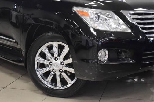 2008 Lexus LX 570 Base