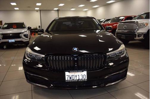 2016 BMW 740 740i 4dr Sedan