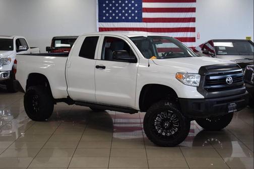 2016 Toyota Tundra SR5