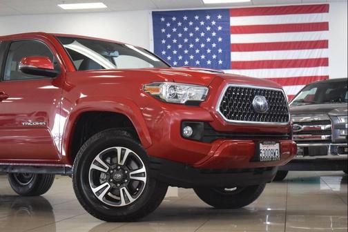 2018 Toyota Tacoma TRD Sport