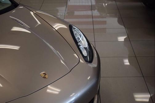 2015 Porsche Panamera 4