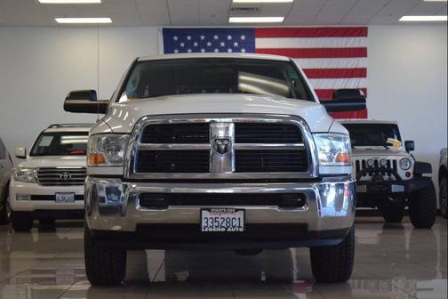Bright White Clearcoat 2012 RAM 2500 SLT