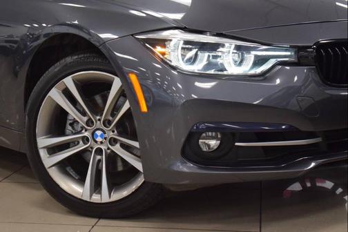2018 BMW 330 330i 4dr Sedan