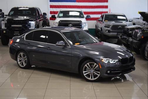 2018 BMW 330 330i 4dr Sedan