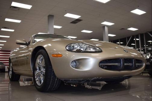 1998 Jaguar XK8 Base