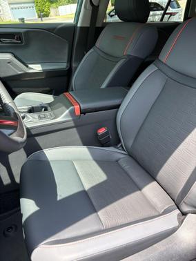 Everest 2026 Toyota RAV4 Woodland