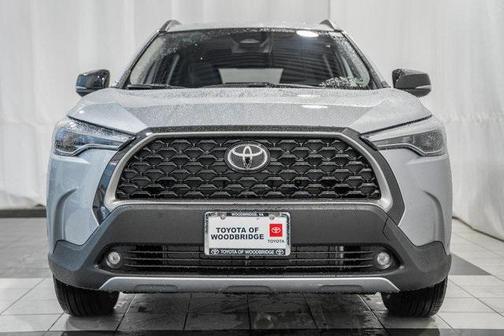 2025 Toyota Corolla Cross XLE