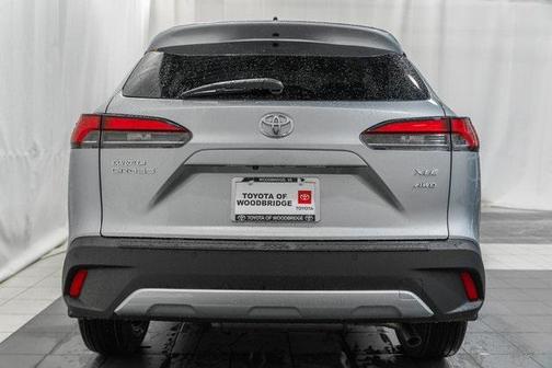 2025 Toyota Corolla Cross XLE
