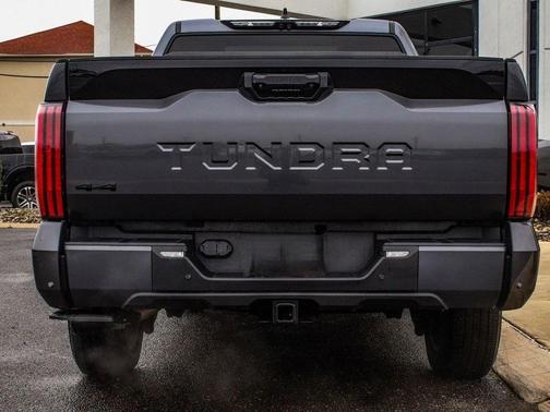 2024 Toyota Tundra Platinum