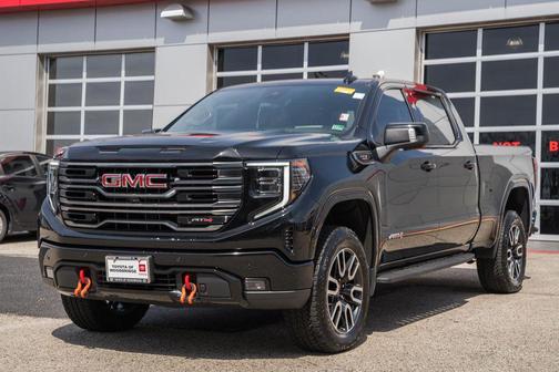 2025 GMC Sierra 1500 AT4