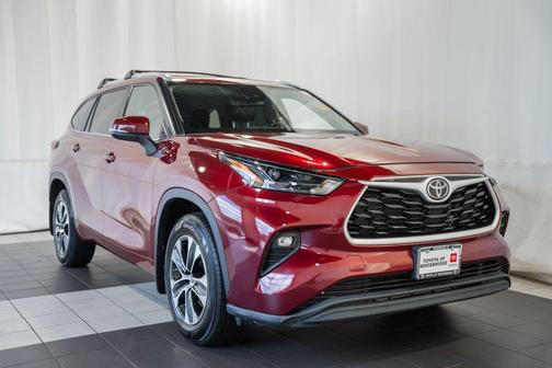 Ruby Flare Pearl 2022 Toyota Highlander XLE