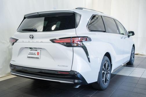 Wind Chill Prl 2026 Toyota Sienna Platinum