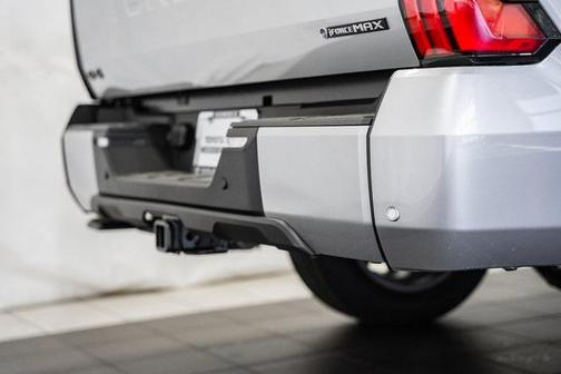 2025 Toyota Tundra Hybrid Platinum